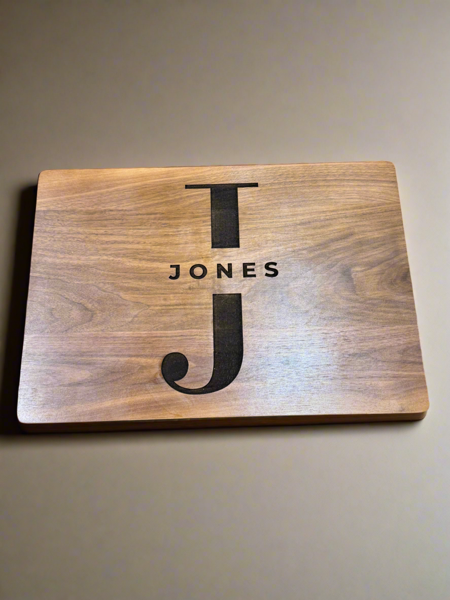 Custom Engraved Walnut Cutting Board – Premium Hardwood Kitchen Essential